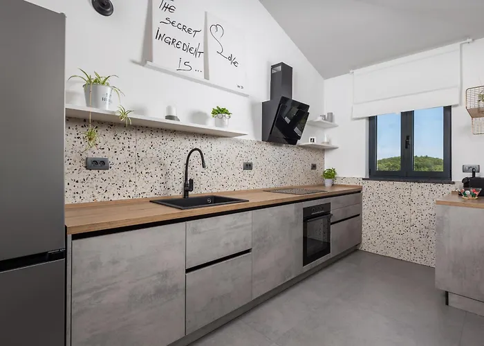 Mantis 别墅 Mošćenička Draga